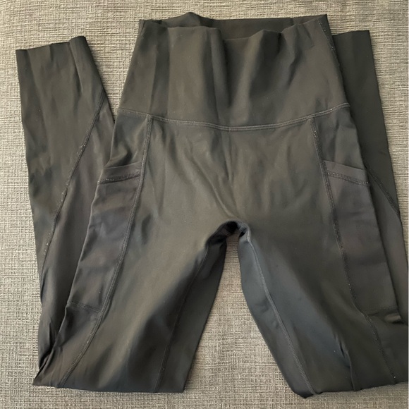 Aerie Offline Leggings - Picture 3 of 3